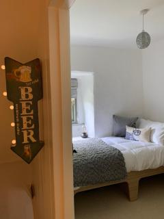 Hannam Cottage, beautiful listed cottage at start of the 3 peaks - 2