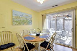 Bayberry Woods -- 714 Bayberry Circle - 9