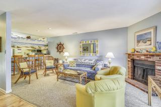 Bayberry Woods -- 714 Bayberry Circle - 7