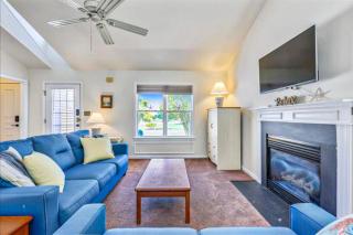 Clearwater -- 33718 East Hampton Ln - 4