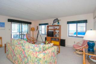 Sunny Sands 401 - 9