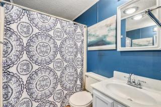 North Point Condo 301 - 1