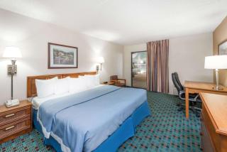 Days Inn by Wyndham Kirksville - Kirksville - 5