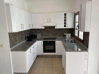Stunning Villa Arabella - Heated Pool - BBQ - Amazing Terrace - Playa Blanca - Playa Blanca - 1