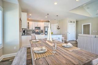 Surf City House about 400 Ft Walk to Beach with Decks! - 6