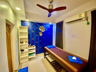 Beach Breeze and Spa - 3