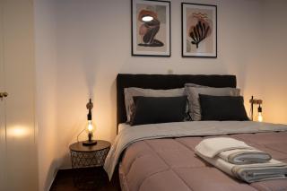 Spacious apartment close to the sea and the city center - 9