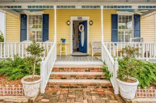 Little Yellow Cottage on Water Street - St. Augustine - 6