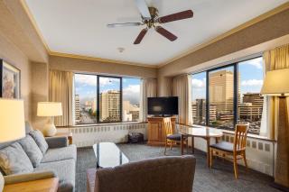 The Hotel Captain Cook - Anchorage - 7