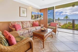 Mana Kai Resort, Luxury 2bd/2bath Beachfront # 511 - Wailea - 2