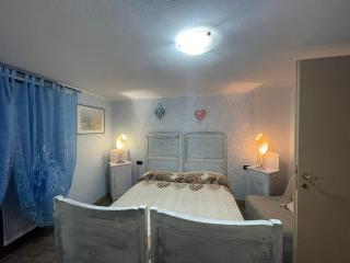 LA CASA DI PUCCI nel borgo affrescato di PARLASCO - Cortenova - 8