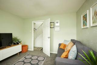 Fantastic 3 bedroom property - Halifax - 3