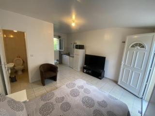 Charming 1-Bed Apartment 20 mins to Paris by train - Goussainville - 8