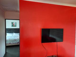 2 Bedroom Residential Home, along the coast. - Durban - 6
