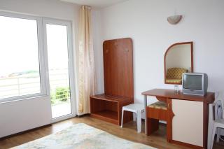 Harmony Beach Family Hotel - 4