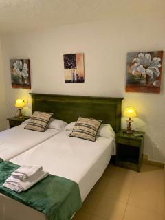 Conjunto Hotelero La Pasera - Soto de Cangas - 9