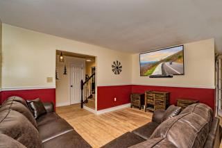 Pigeon Forge Escape, Hot Tub, Game Room, WIFI, 560 FREE tickets each paid day! - 6