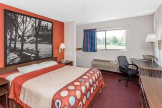 Super 8 by Wyndham Washington/Peoria Area - Washington - 4
