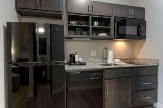 MainStay Suites Cincinnati University - Uptown - Cincinnati - 4