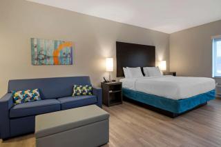 MainStay Suites Cincinnati University - Uptown - Cincinnati - 1