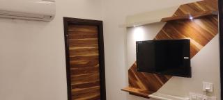 Hotel Golden Crown - 6