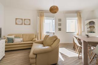 Caíque - Apartamento com 3 Quartos na Zona Típica de Olhão, Algarve, Portugal - Olhão - 1
