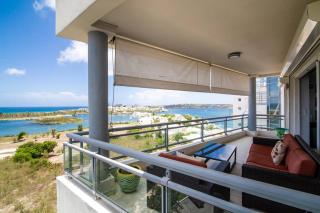 Skyline Luxury 5 Star Condo - 4