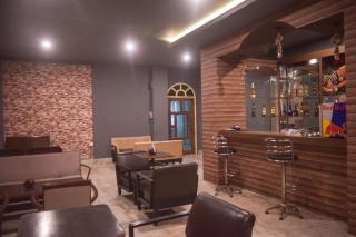 Hotel Bluemoon - Guwahati - 8
