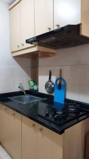 Apt 2 BR Sunter Park View With Pool and Netflix - Yakarta - 6