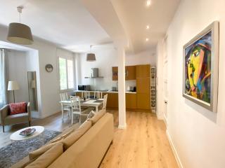 Stylish two-bedroom apartment -StayInAntibes - 5 Soleau - Antibes - 9