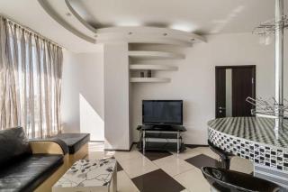 Cozy Apartment in Most City Center - Dnipro - 5