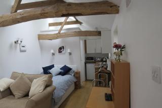 The Old Stables, Whitehall Farmhouse, Oakington - Cambridge - 7