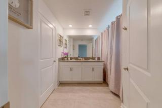 NEWLY LISTED Townhouse Storey Lake, Free Waterpark - 8