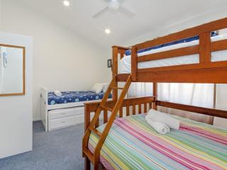Matilda - 3BR Home l Central Location l Amazing Lake Views l WiFi l BBQ - Cataratas de Vitória - 4