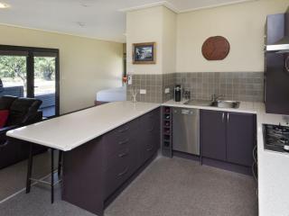 Kickenback Studio - Gym l Indoor Pool l Tennis l Air-Con l WiFi l BBQ - Crackenback - 9