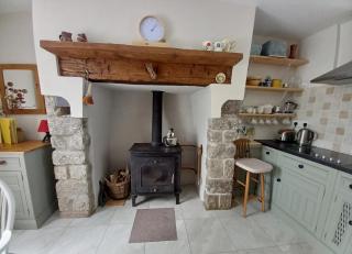 Rowan House Holiday Home by Trident Holiday Homes - 5