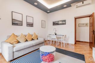 Athena's Apartment - Rom - 5