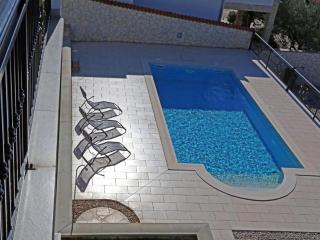 Lovely Apartment with beautiful pool - Primošten - 0