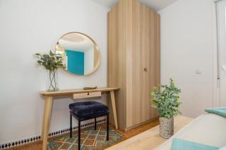 A cozy and elegant townhouse across the beach - 5