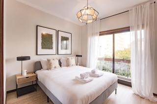 2BR Flat in Bonfim w/ AC & Balcony by LovelyStay - Porto - 4