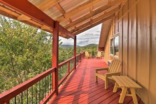 Updated Mtn View Studio with Loft - Near River! - 9