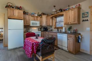 Calhoun House Inn & Suites - Bryson City - 2