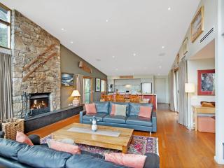 Les Perrieres Lodge - Spacious 3BR Luxury l Gym l Indoor Pool l Tennis l WiFi l BBQ - Crackenback - 8