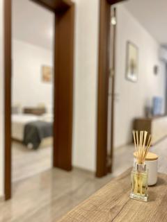 Top Location Apartment with 2Bath for 6 Guests - 1