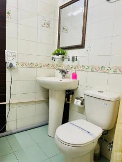 BluO Studio Defence Colony Mkt - Kitchen, Balcony - 2