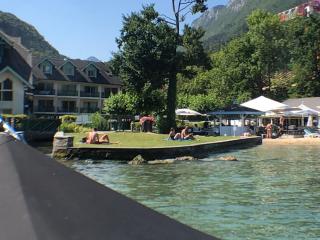 Charmant studio en rez de jardin au bord du lac d’Annecy - Duingt - 4