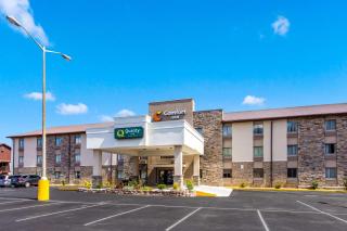 Comfort Inn - 8