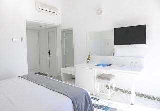 Hari Club Beach Resort - 1