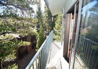 St Anton Courtyard View 2-Bedroom Condo with full kitchen - 1
