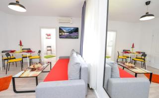 Royal Accommodation - 2
